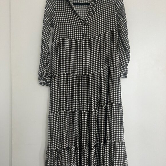 Ganni Gingham Crepe Tiered Maxi Dress / Size 34 / Oversized Loose Black White - Picture 2 of 3